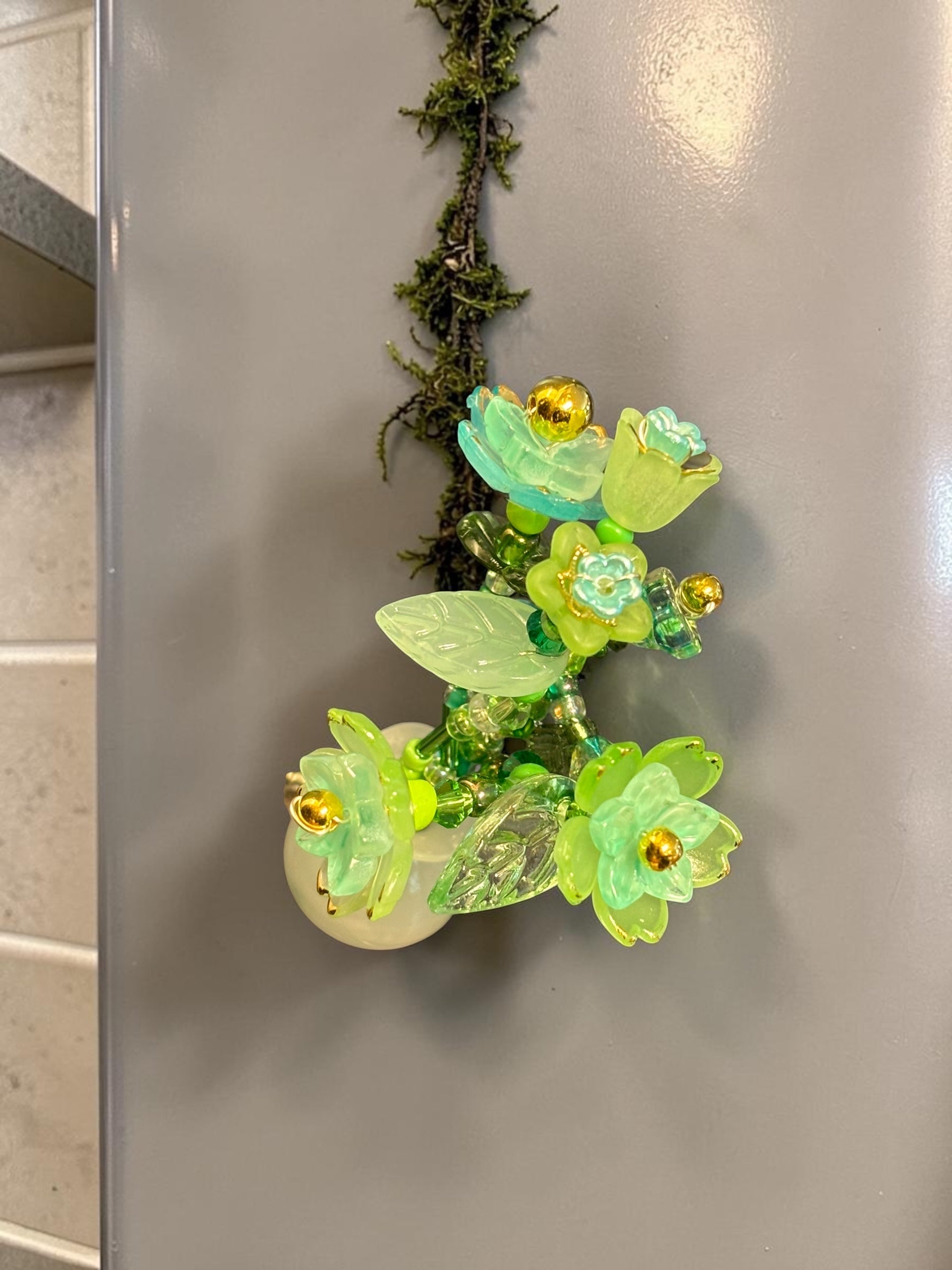 Slammin’ScreenDoor_Floral Magnet