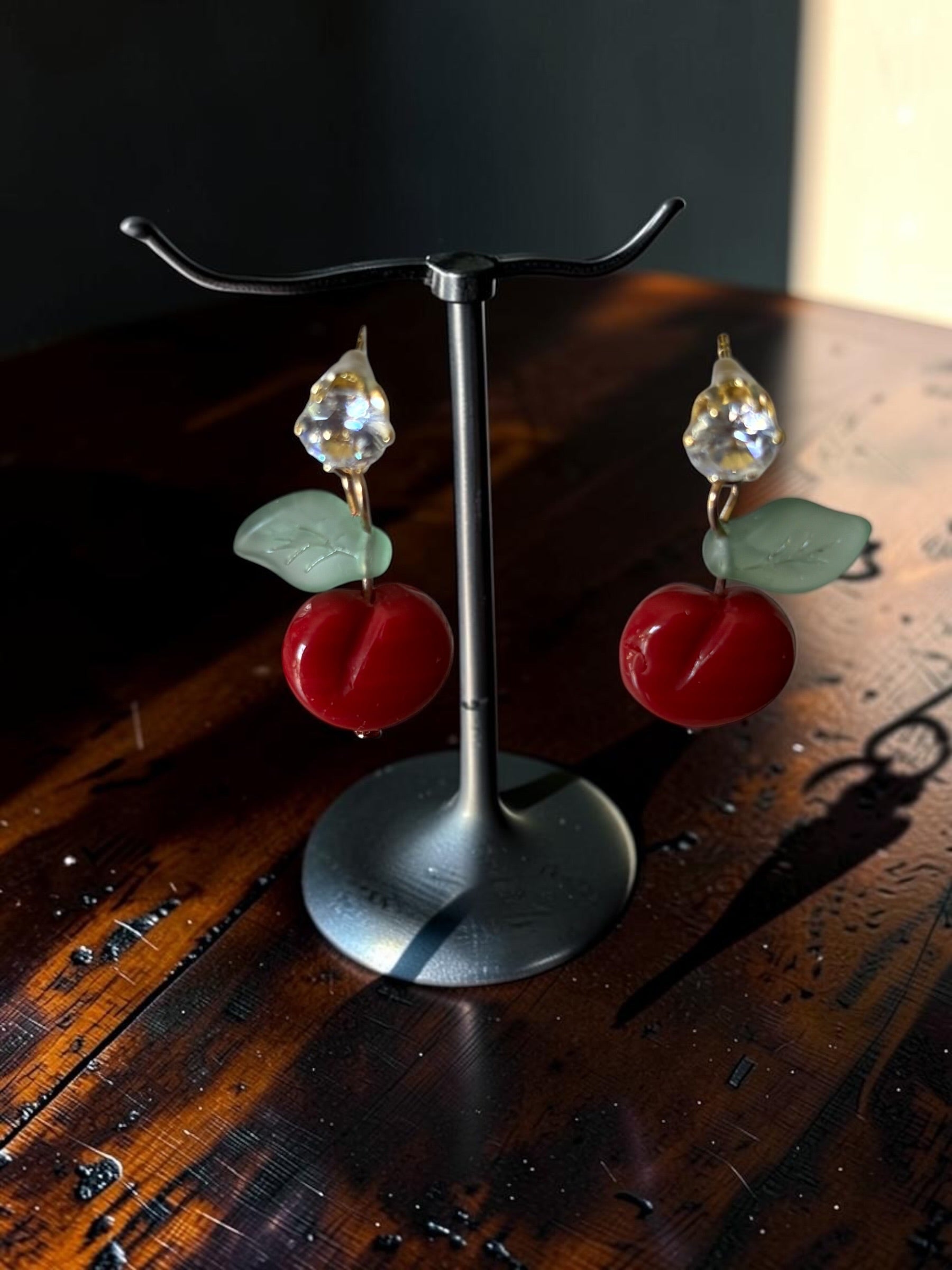 Apples and Apples (Vintage)